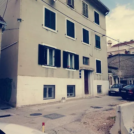 Antonia Apartment Split